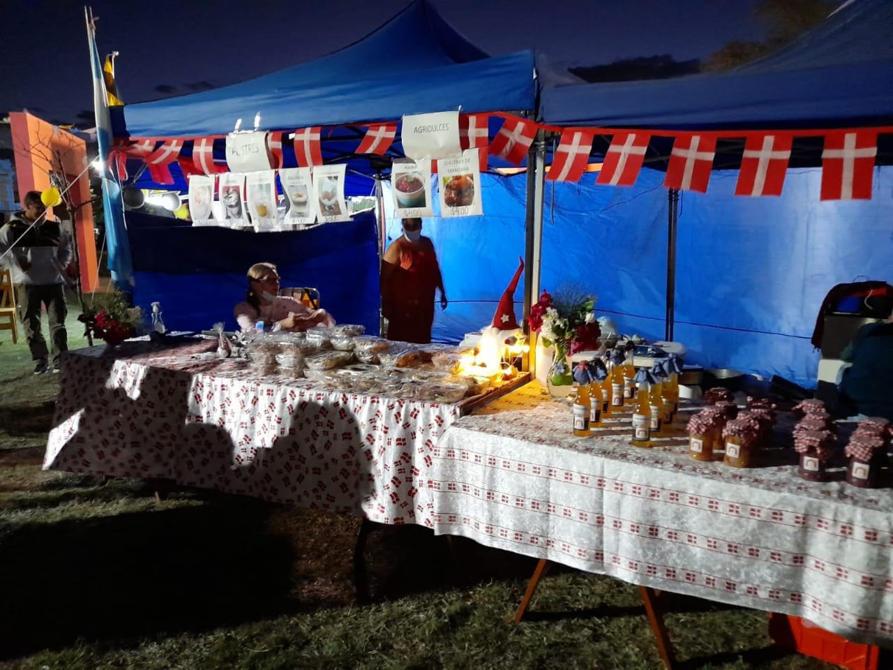 Estan de postres en San Cayetano